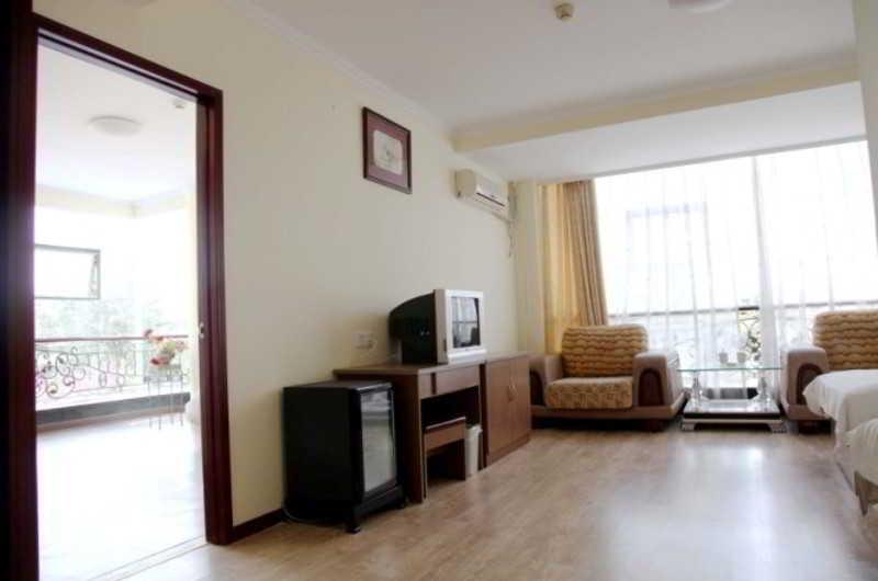 Fortune Business Hotel Qingdao Exteriör bild