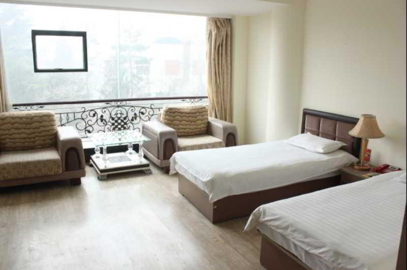 Fortune Business Hotel Qingdao Exteriör bild