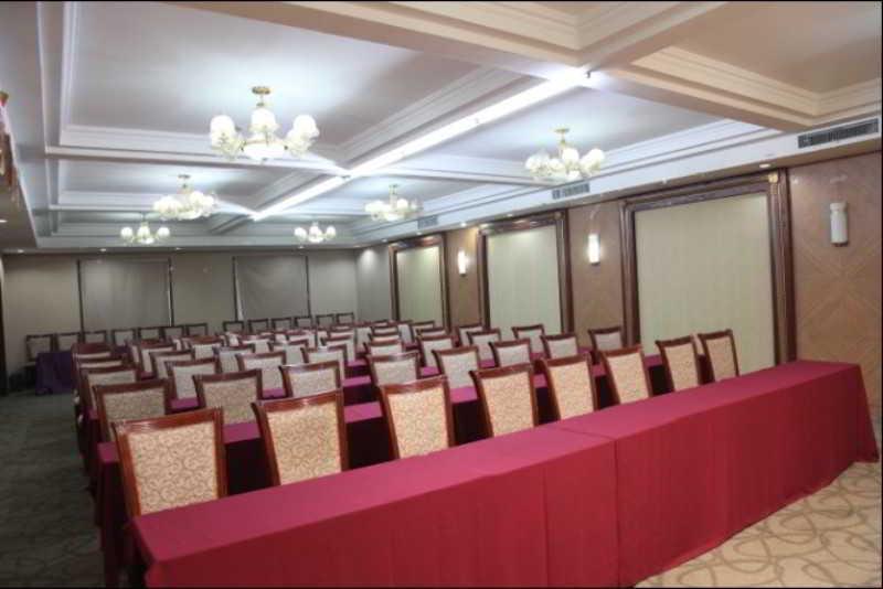 Fortune Business Hotel Qingdao Exteriör bild